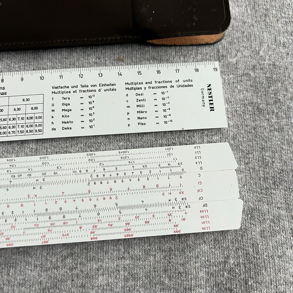 雀巢 0130 多路径双工口袋滑尺手动皮革保护壳 德国 — 第 3/4 张图片