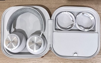 Bang & Olufsen Cisco 980 Wireless Bluetooth Over-Ear ANC Headphones White