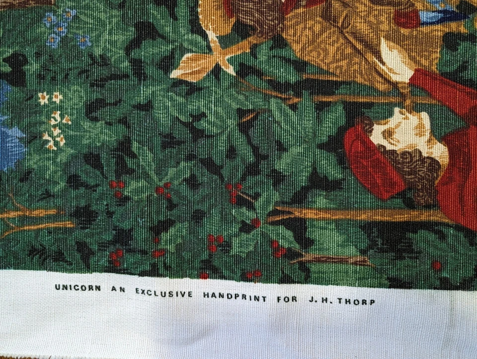 Escena de caza medieval tela de tapicería pesada panel de impresión manual J H Thorp Foto 2 de 4