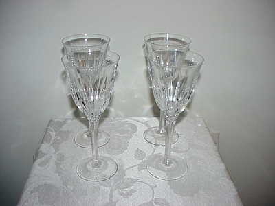 4 Cristal D'Arques Castel Water Stems