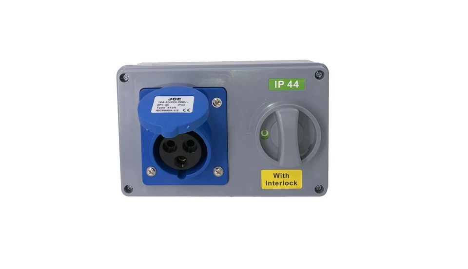 INTERLOCKED SWITCHED SOCKET SPLASHPROOF 16A 32A 240v WALL MOUNTED 3PIN BLUE IP44