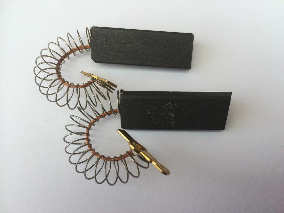 BOSCH LAMINATED CARBON BRUSHES  Exxcel / Classixx / WFF Washing Machine Bushes - Image 2 of 3