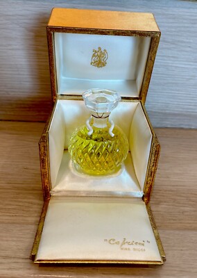 Vintage NINA RICCI CAPRICCI  1.5  oz Perfume / Parfum,  Lalique Sealed Bottle