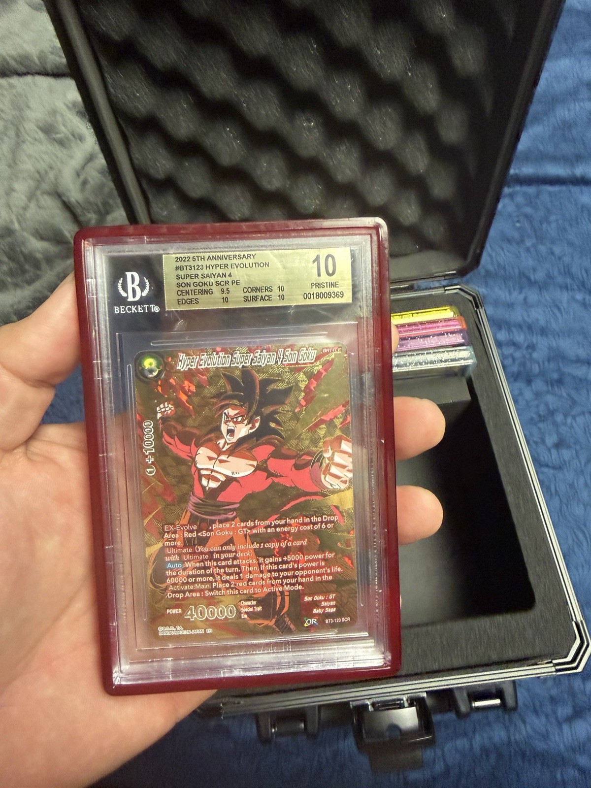 Bandai Dragon Ball Super BT13-123 Hyper Evolution SS4 Son Goku SCR Foil BGS 10