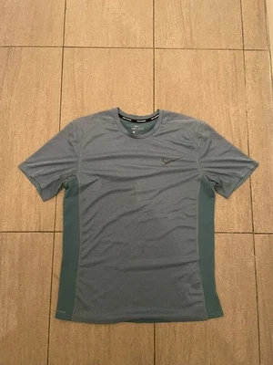 Nike Dri-FIT T-shirt Homme - Taille M - Gris/Vert - État bon - Photo 1/3
