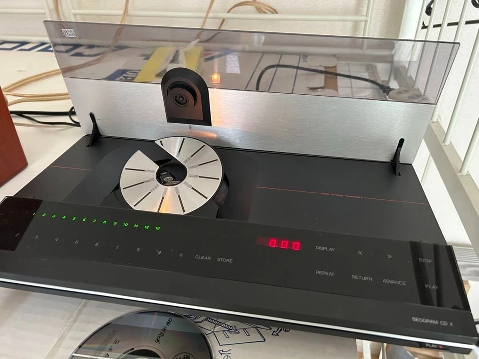 Bang & Olufsen BEOGRAM CD X CD Player Vintage HTF from Japan - Image 4 of 4