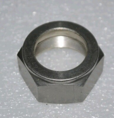 Swagelok SS-2402-1 Mutter für 1 1/2 Zoll OD Rohrverschraubung **NEU**