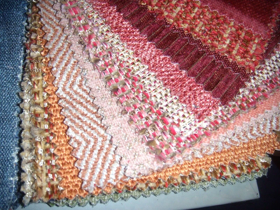 57 WOVEN FABRIC FABRIC SAMPLE BOOK 2= 10X6", 55= 9X 5" 100% POLYESTER /RAYON - Image 4 of 4