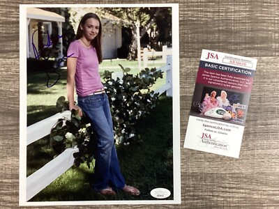 (SSG) Cute, Sexy ANDREA BOWEN Signed 8X10 ''Desperate Housewives'' Photo - JSA COA