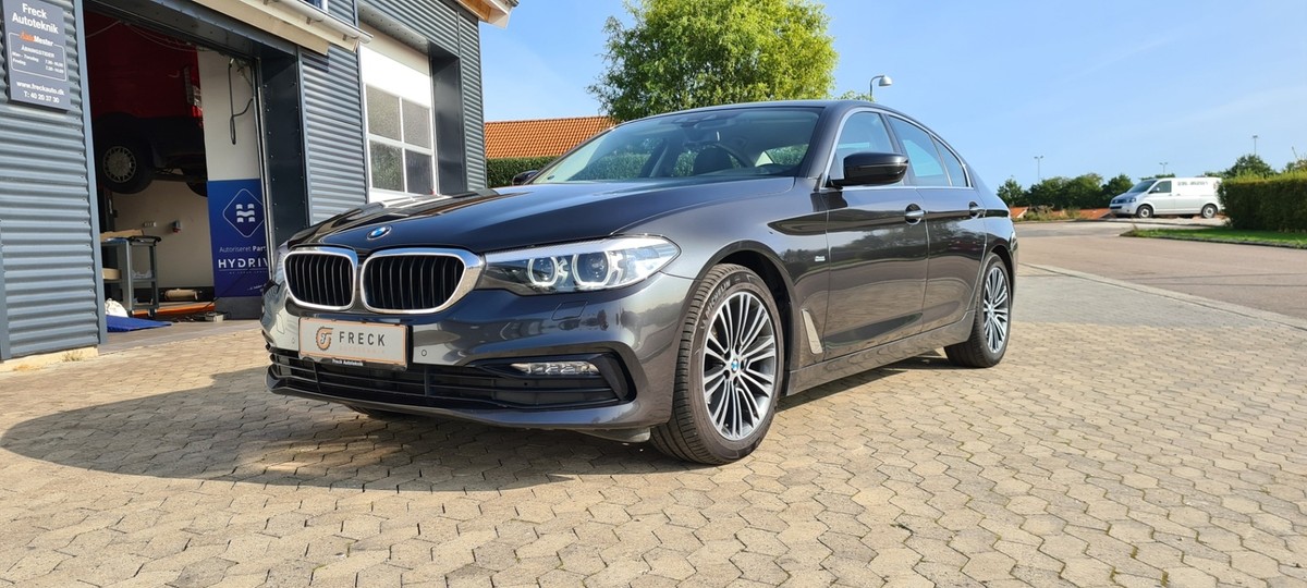 BMW 520d Sport Line aut. BMW 520d Sport Line aut.