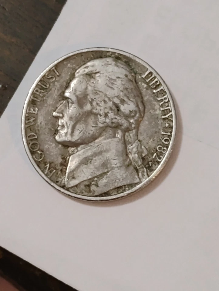 1982 p jefferson nickel rare coin - Image 2 of 4