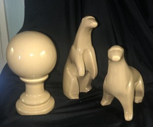 MCM Jaru Pottery Set of 2 Polar Bears And Pedestal Sphere ~ Please Read