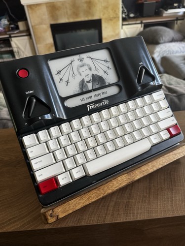 Astrohaus Freewrite Gen 2.