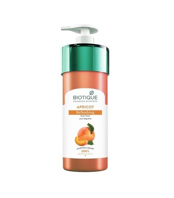 Biotique Bio Apricot Refreshing Body Wash | Keeps Skin Fresh and Clean | 800ml