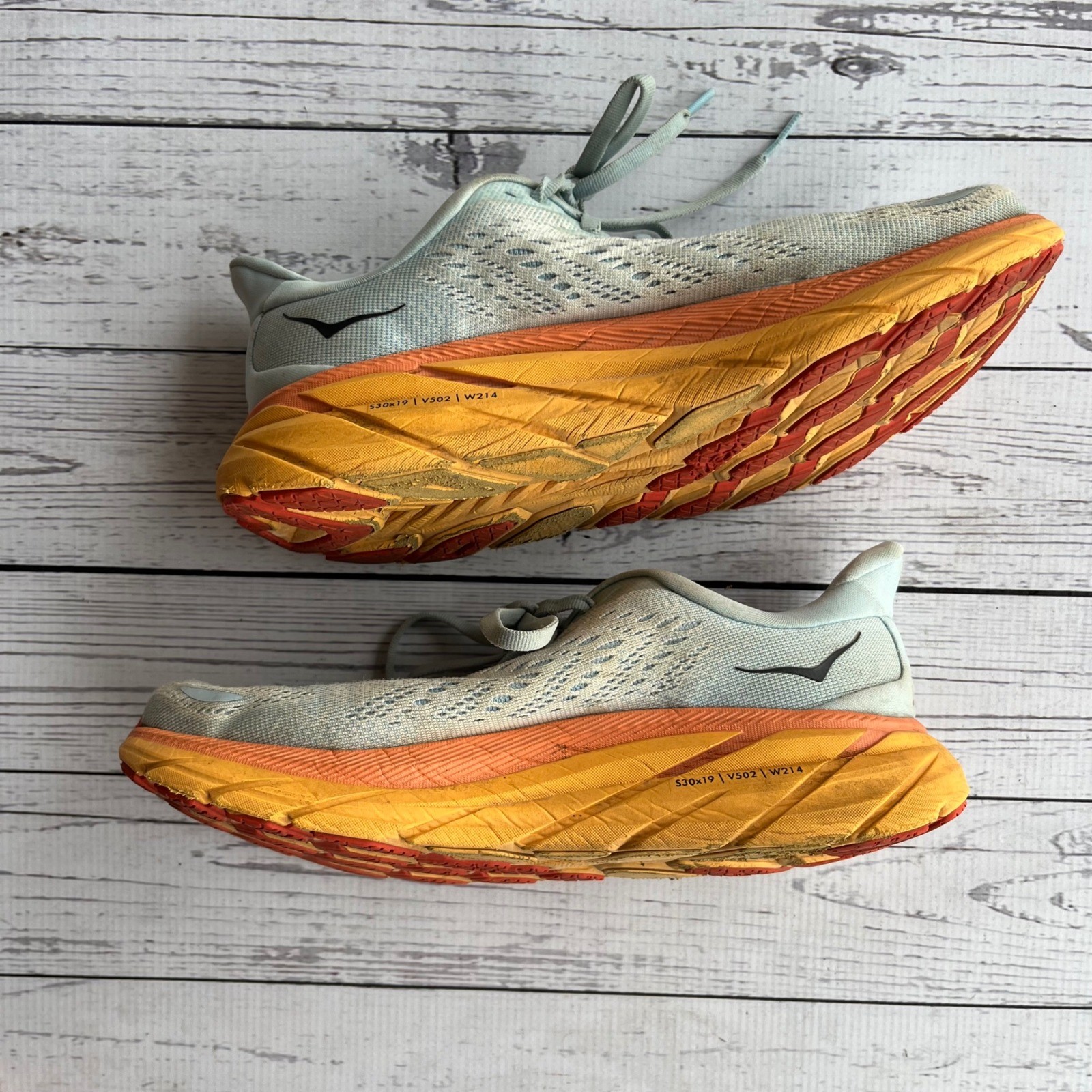 Hoka Clifton 8 Running Jogging Shoes Athleisure Gorpcore Women's Size 7D thumbnail 3