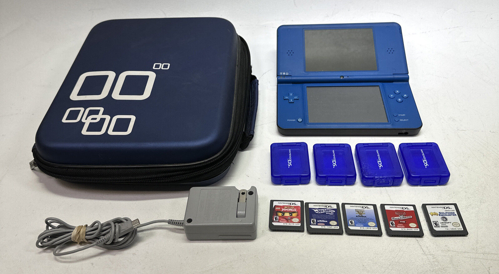 ON  AUCTION!! Midnight Blue Dsi XL Console With 3 Games - video gaming  - by owner - electronics media sale 