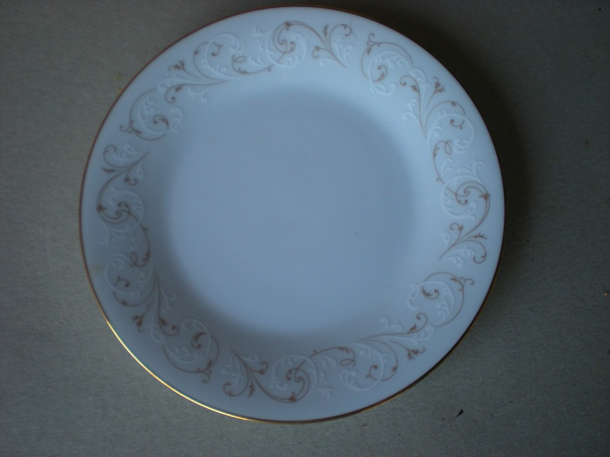 NORITAKE DUETTO 8