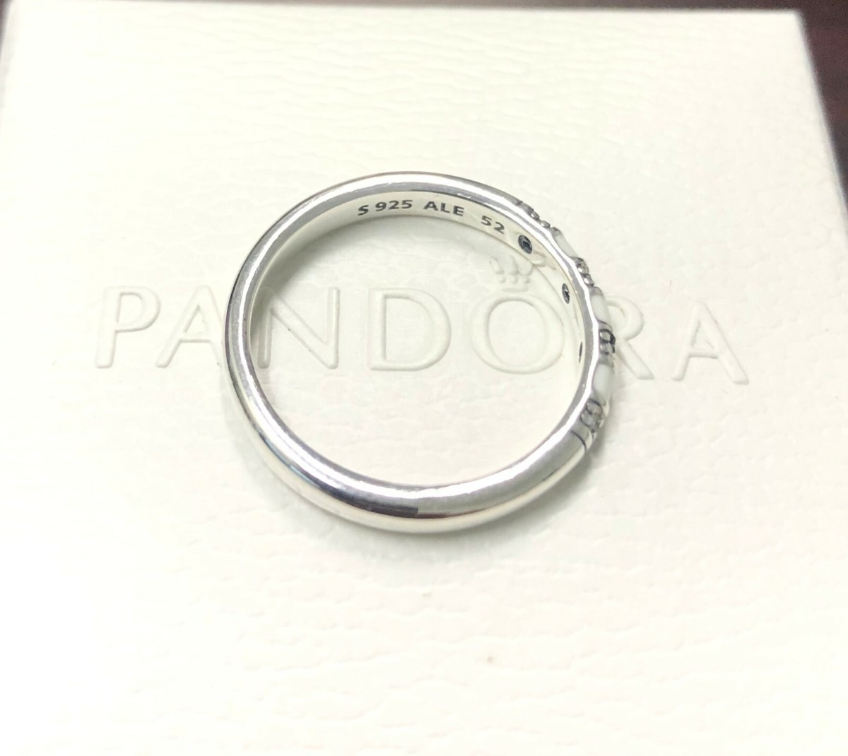 新品 philosophy ブローチ s-l1200.jpg