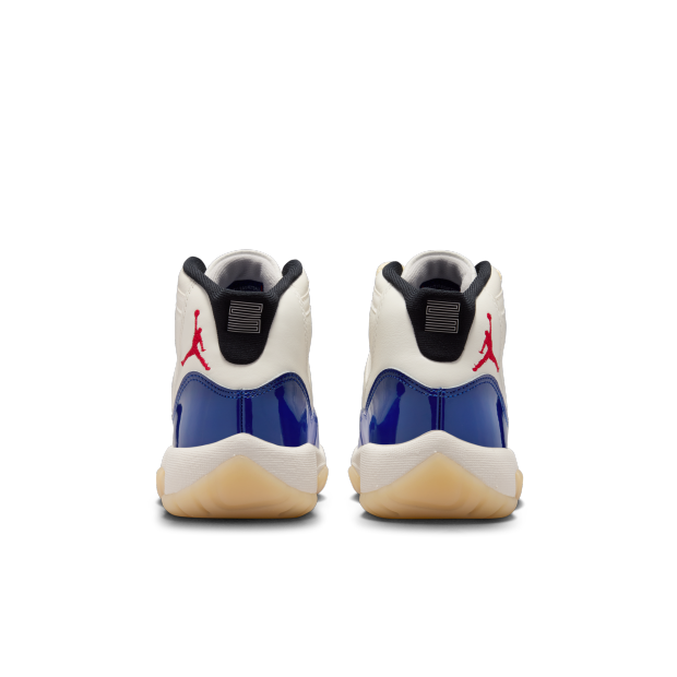 Air Jordan 11 Retro 