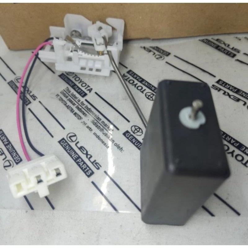 Unidad de envío de medidor de combustible compatible con Toyota Echo 2000-2005 83320-52070 OEM/original Foto 3 de 3