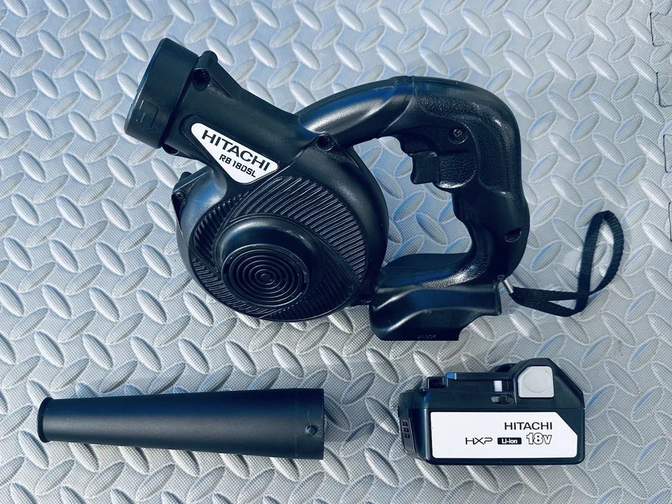 Беспроводная компактная воздуходувка Hitachi RB18DSL 18 В + аккумулятор + насадка - отличное состояние - Изображение 2 из 4