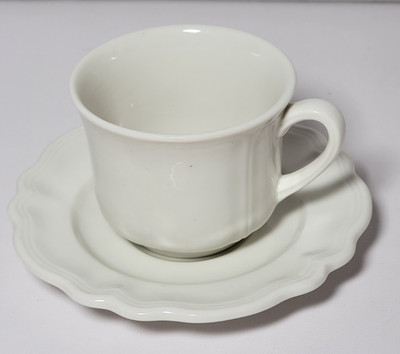 Red Cliff  HEIRLOOM  Ironstone Tea/Coffee Cup & Saucer  Ivory