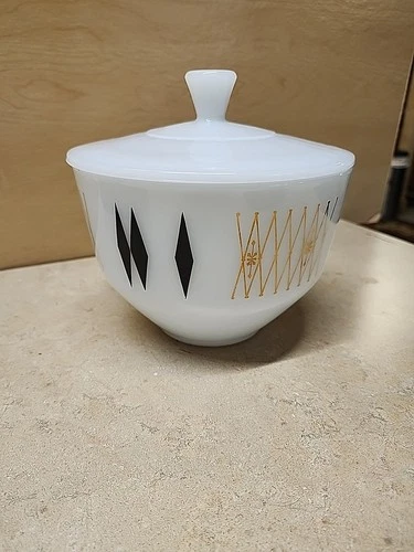 VTGFederal Glass Vintage 70's BLACK DIAMOND 1 1/2 Quart Casserole Bowl w Lid