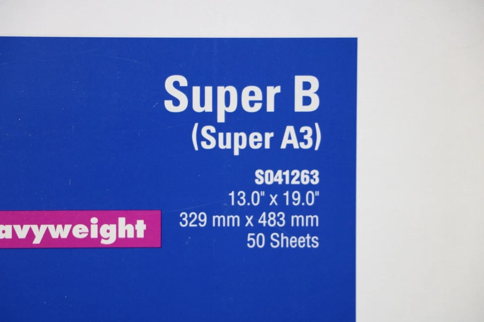 Epson S041263 Glossy Photo Paper, 52 lbs., Matte, 13 x 19 (Pack of 50) NEW - Image 3 of 4