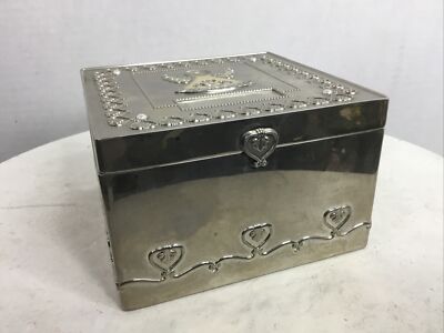 Things Remembered Jewelry Box Angel Swarovski Crystal Components 4.5 X4.5 X2 7/8