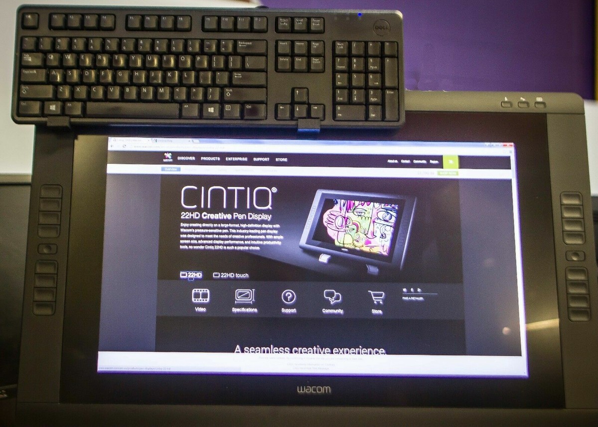 Wacom Cintiq 22HD Tablet 3d printed Keyboard tray