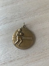medal Vintage Girls Basketball