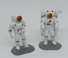 NASA space Command 2" Astronauts White Plastic Figure Lot of 2 figures K M