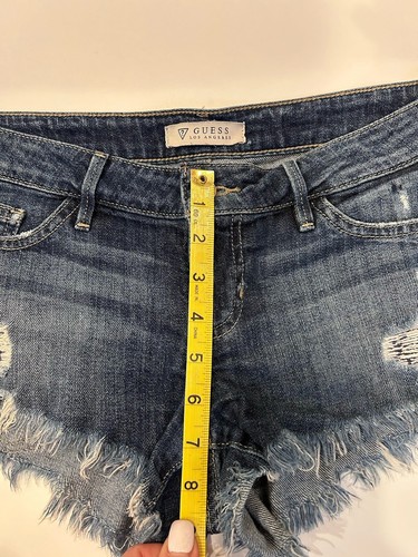 WOMEN'S GUESS CUT OFF DISTRESSED DENIM JEANS SHORTS Dark Blue Sz 26 Stretch Low - Picture 3 of 8