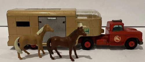 Matchbox Articulated Horse Van Lesney And Horses King Size 1966 K-18  7” Vintage