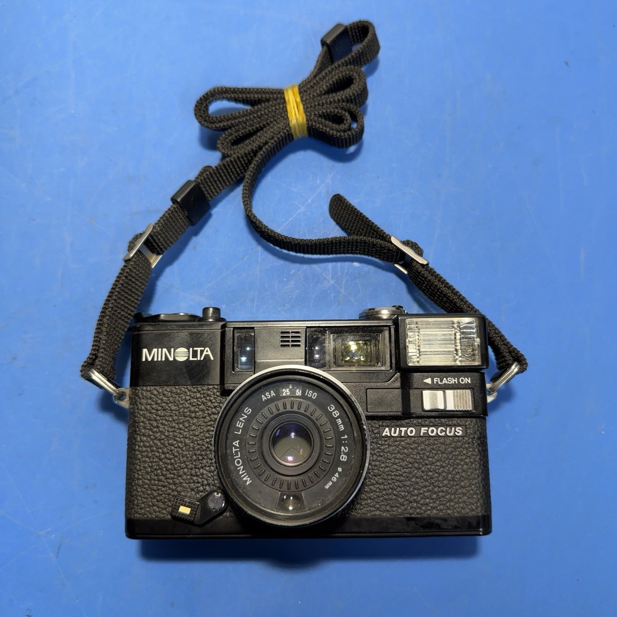 Minolta Hi-Matic AF2 35mm Film Camera w/ Case | For Parts Repair