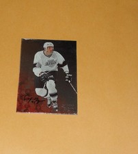 1998 Be A Player Sandy Moger Autograph Card Hockey