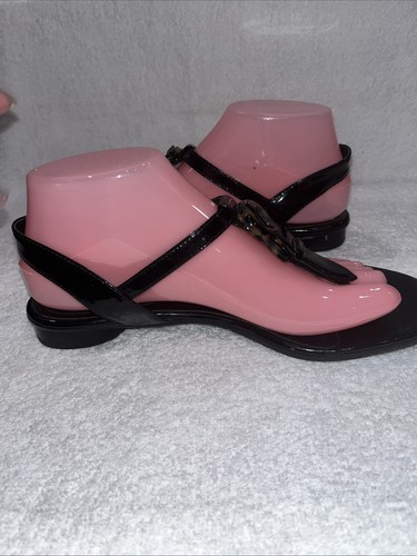 FENDI B Buckle Thong Sandals Sz 38 - Picture 5 of 9