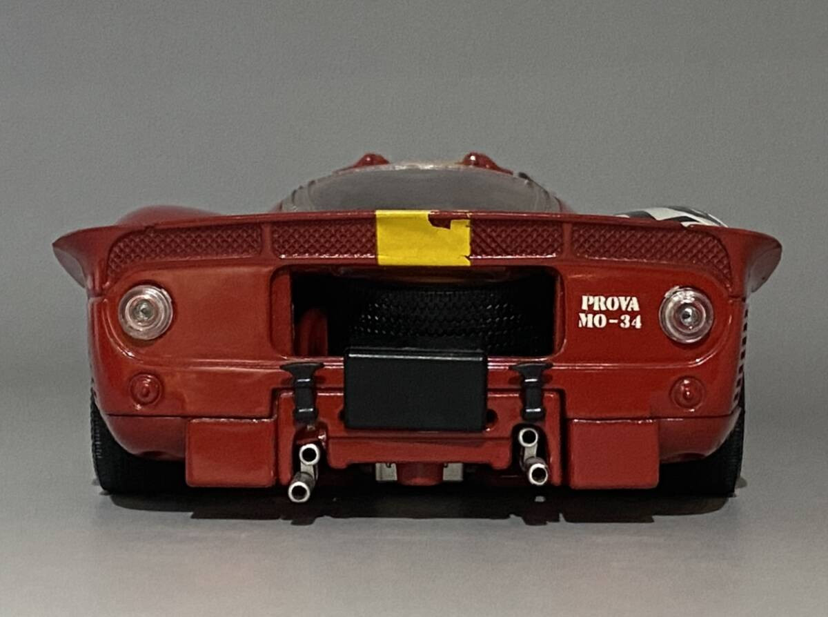 1/18 Ferrari 330 P4 24 Willy Mayor / Beurlys Jean Blaton 3 1/18 Ferrari 330 P4 24 Willy Mayor / Beurlys Jean Blaton 3