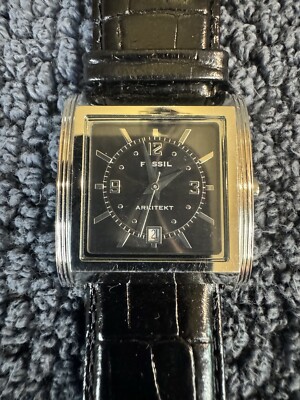 Fossil Silver and Black Women\'s Watch Minimalist Black-dial Fossil Watch for Women | Vintage  main image 4