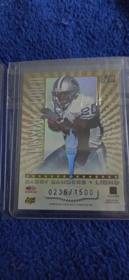 Donruss Elite 1999 Walter Payton/Barry Sanders pasando la antorcha/1500 como nuevo🔥 Foto 2 de 2
