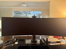 Samsung - 49" Odyssey OLED G93SD Dual QHD 240Hz Curved Gaming Monitor