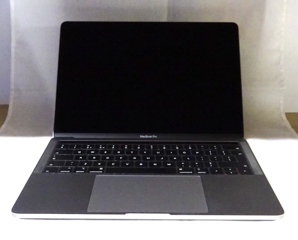 APPLE MacBook Pro 15,2 A1989 EMC3358 i5-8279U 16GB Ram 512GB SSD 13" Inch Laptop - Image 1 of 4