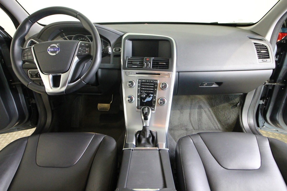Volvo XC60 2,0 D4 190 Summum aut.