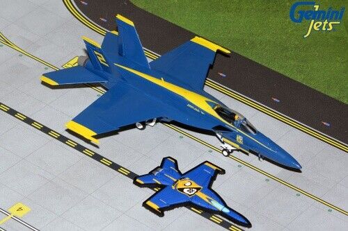 Boeing F/A-18E Super Hornet Stati Uniti Navy "Blue Angels" 165664 scala 1/72 modellino volo - Foto 1 di 1