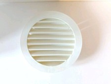 100mm 10cm 4" Dia Round Plastic Air Vent Grill Extractor Fan Louvre Duct White