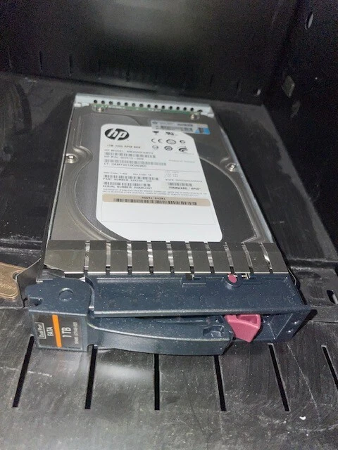 HP 1TB FC FATA HDD AG691-64201 - 507613-002 - 9JX248-035 MB2000FAMYV - Image 3 of 4