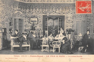 Old postcard 75 PARIS 1st arrt PARIS ROYAL PALACE LE FAIL A PAPA