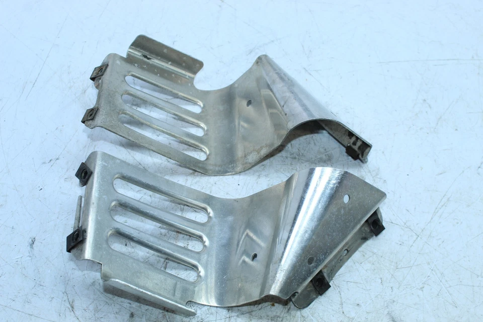 Yamaha SR VIPER LTX 2014 OEM refuerzo submarco izquierdo derecho 8Jp-F1996-00-00 Foto 2 de 4