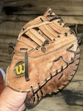 Wilson Conform A1970 First Base Mitt Baseball Glove DFS Dial Fit System 13” RHT