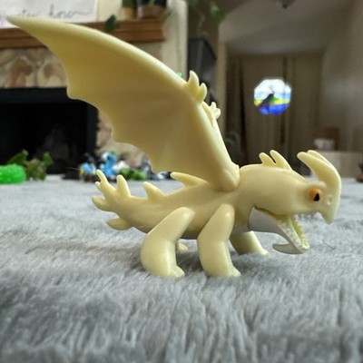 WHITE NIGHT TERROR SMIDVARG SpinMaster Mini Series 1 Dreamworks Dragons A3